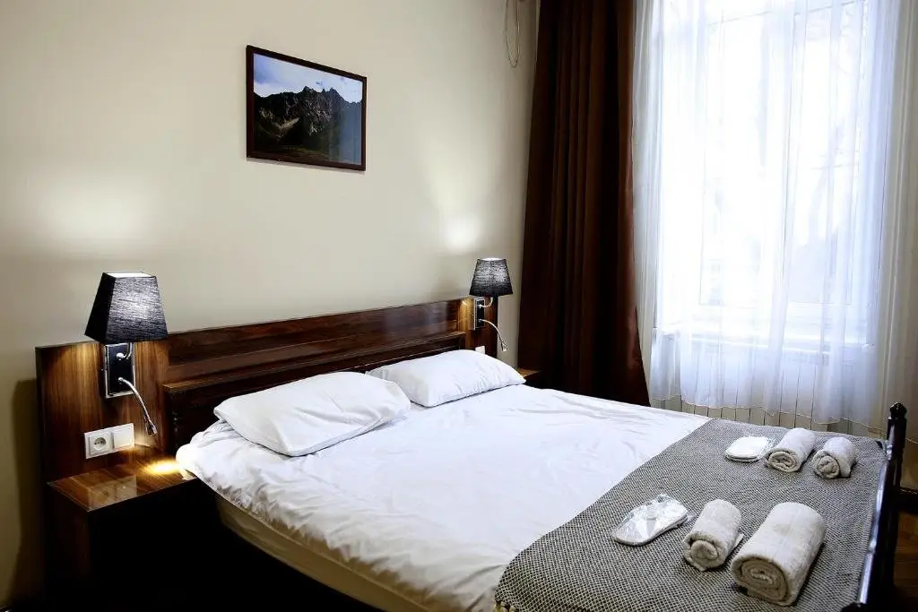 Тбилиси: Traveller's Hub Private Room 3 In The Heart Of Tbilisi