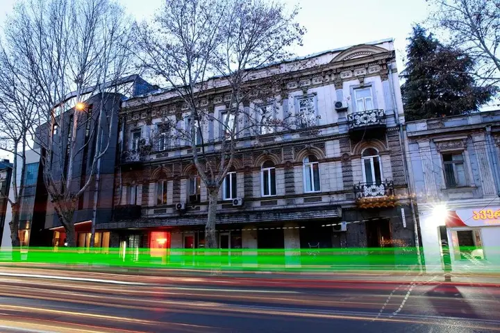 Тбилиси: Traveller's Hub Private Room 3 In The Heart Of Tbilisi