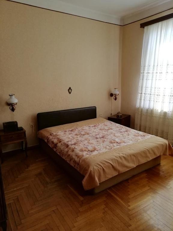 Тбилиси: Tsaishi House