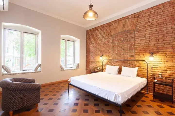 Тбилиси: Wehost Apartments Near Fabrika