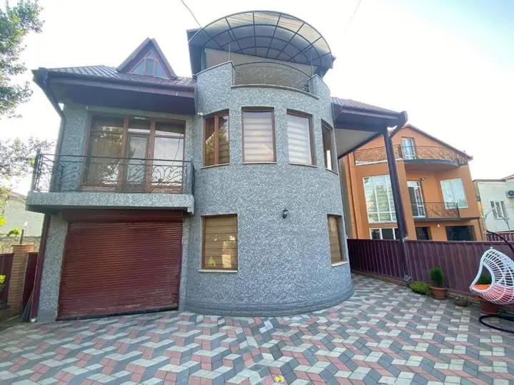 Кутаиси: Lana S Guest House