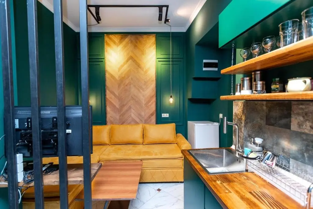 Тбилиси: 47 Lado Meskhishvili Street Apartment