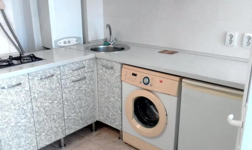 Батуми: 36 Gorgiladze , apt. 23 - 2