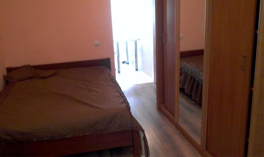 Батуми: 36 Gorgiladze , apt. 23 - 2