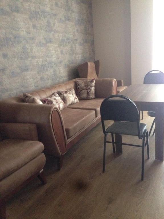 Тбилиси: 7/9 Pankisi Street Apartment