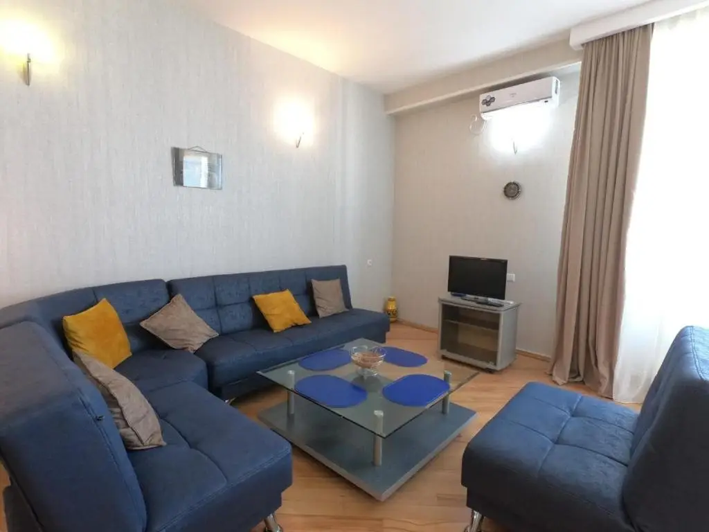 Тбилиси: 7 Gudauri Street Apartment