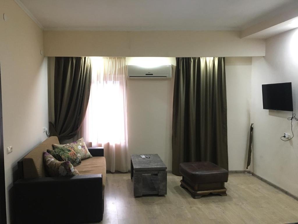 Тбилиси: Z.Qvlividze N11 Apartment