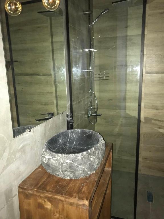 Тбилиси: Twin Tower Apartment 14 A