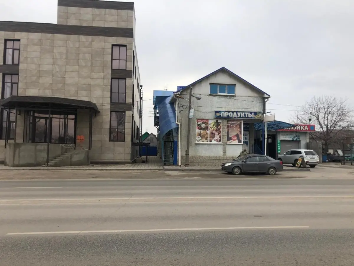 Волгоград: Hotel na Nezhdanovoy 13