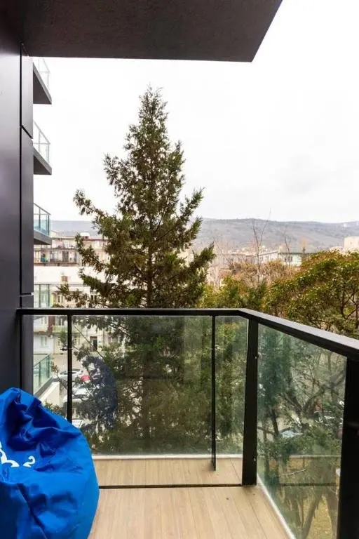 Тбилиси: Wehost Apartment On Chavchavadze Avenue