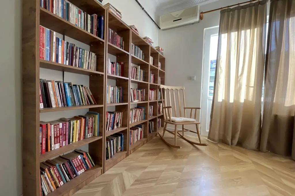 Стамбул: Апартаменты 2BR/2Bath Central Apt, Balcony - Near Hilton