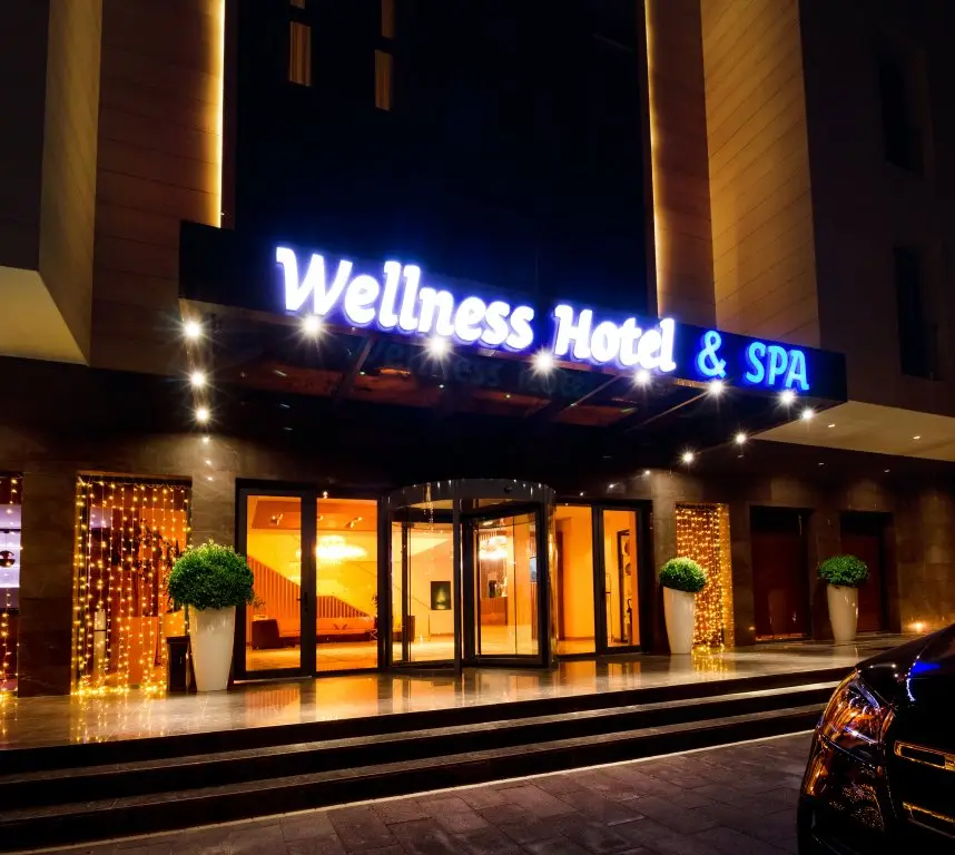 Отель Wellness Hotel and Spa — фото 1