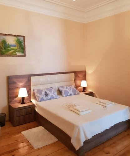 Тбилиси: Tiflisi Rooms