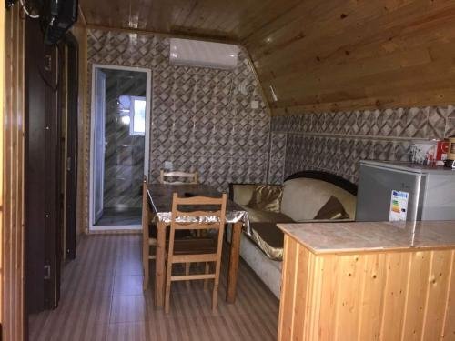 Уреки: Hotel Ninako