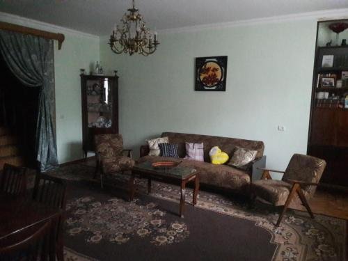 Кутаиси: Safe House Kutaisi