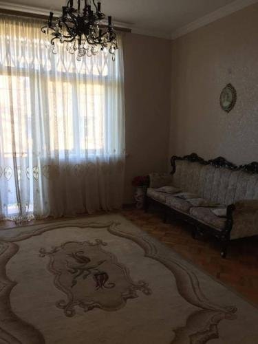 Кутаиси: Nestani's Guesthouse