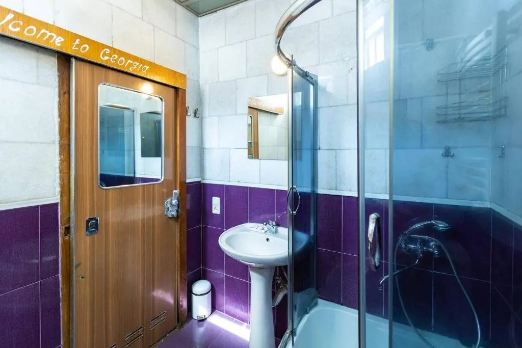 Тбилиси: Wehost City Center Billiard Apartment