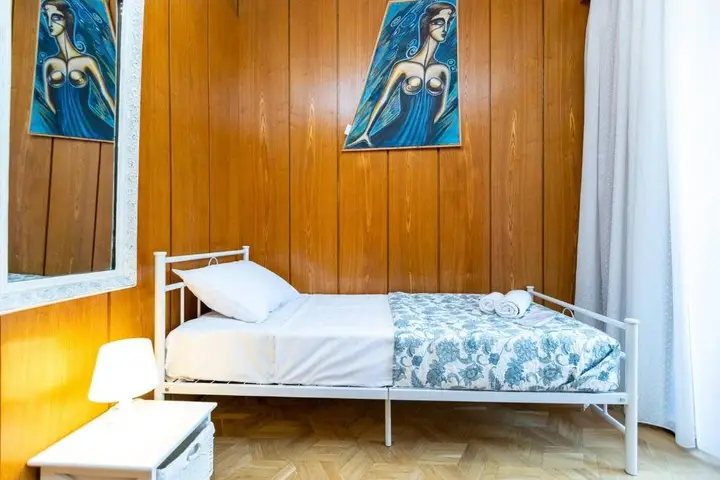 Тбилиси: Wehost City Center Billiard Apartment