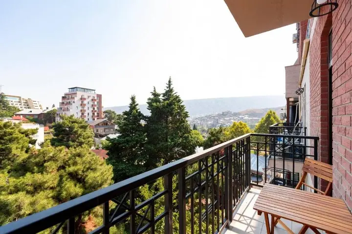Тбилиси: Wehost Apartment in the Heart of Tbilisi