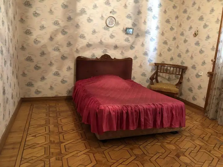 Кутаиси: Renaissance Palace