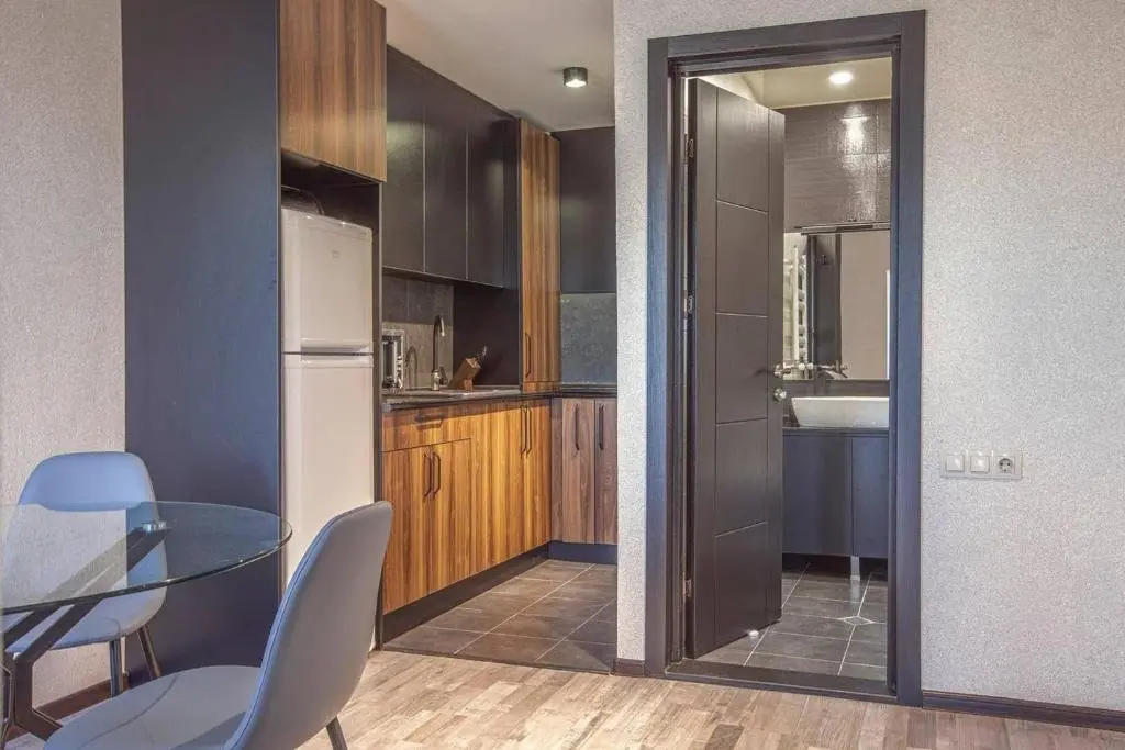 Тбилиси: Wehost Apartment in the City Center