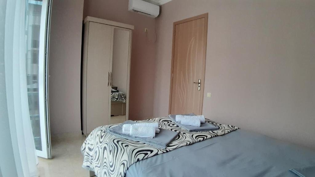 Уреки: Apartment IMERI
