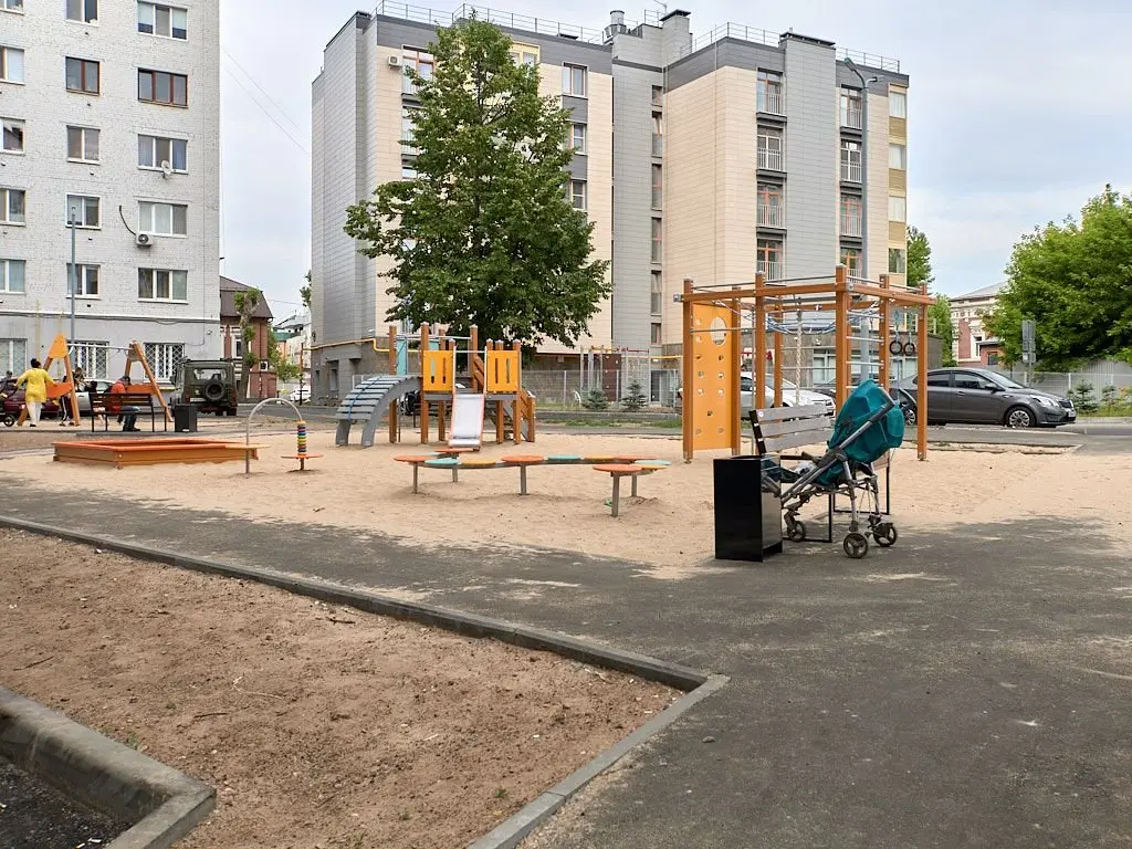 Казань: Апартаменты у станции метро Площадь Тукая