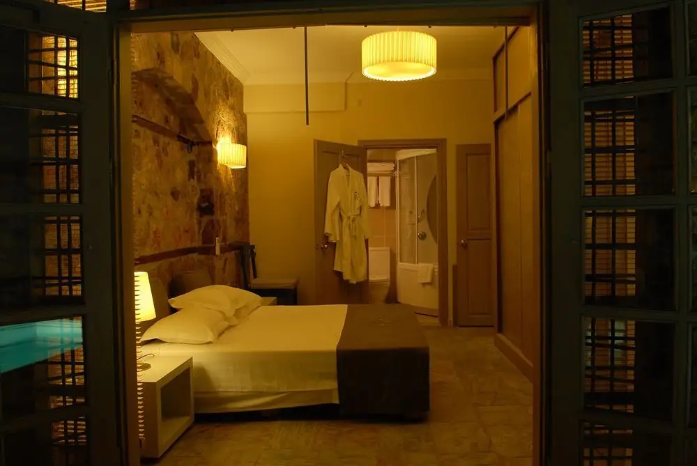 Анталья: Alp Pasa Regency Suites