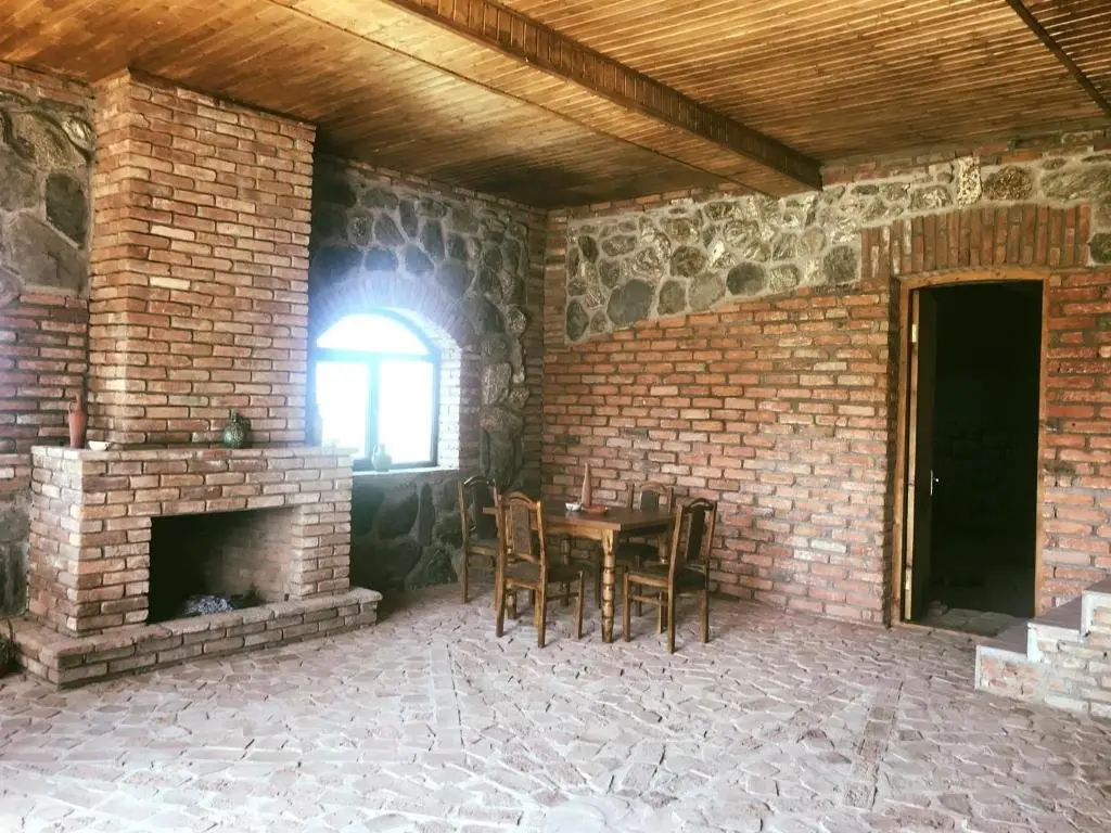 Кварели: Barnavela Hotel Wine cellar
