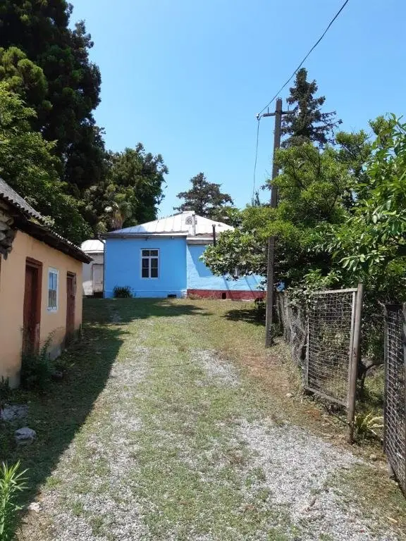 Букнари: Nazvilla