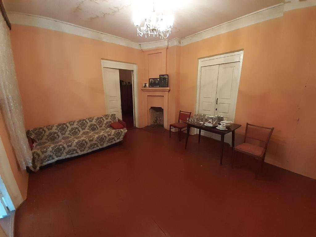 Букнари: Nazvilla
