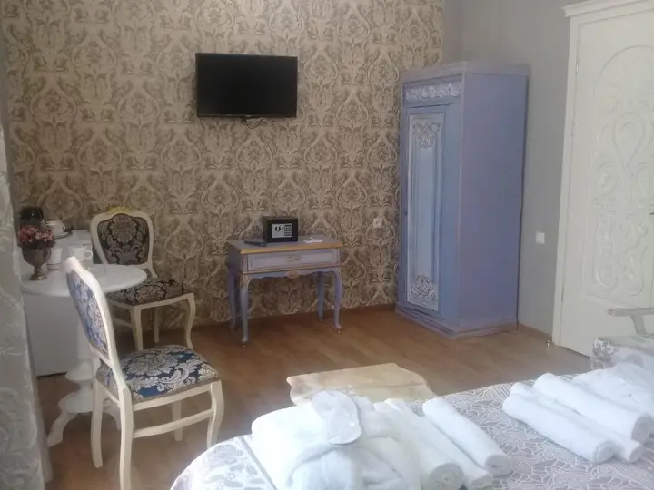 Боржоми: Borjomi Classic Hotel