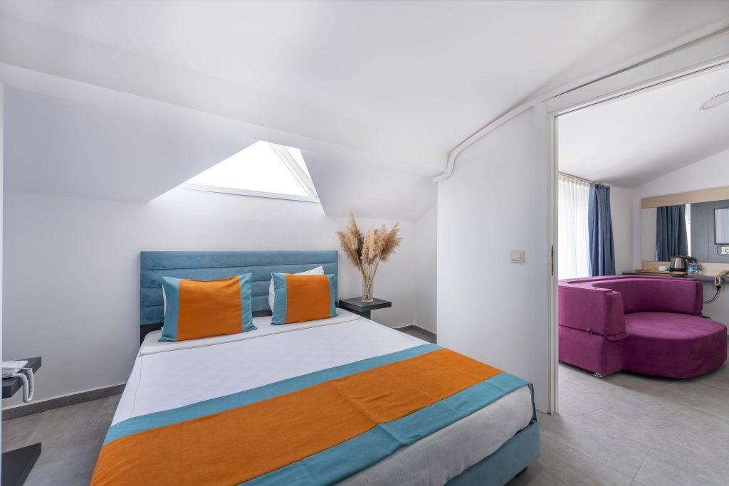 Аксу: Lara Family Star Hotel