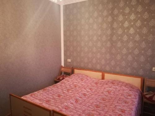Зугдиди: Guest House Leo
