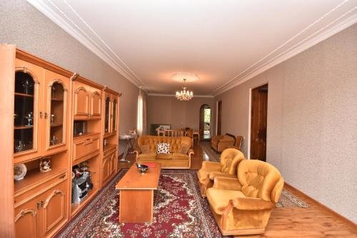 Зугдиди: Guest House Marco