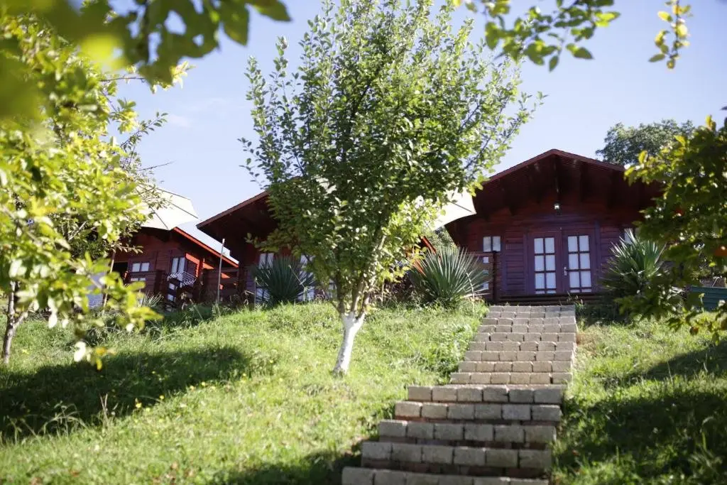 Новый Афон: Гостевой дом Apsar Village