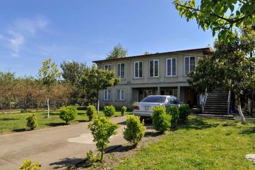 Анаклия: Alik House