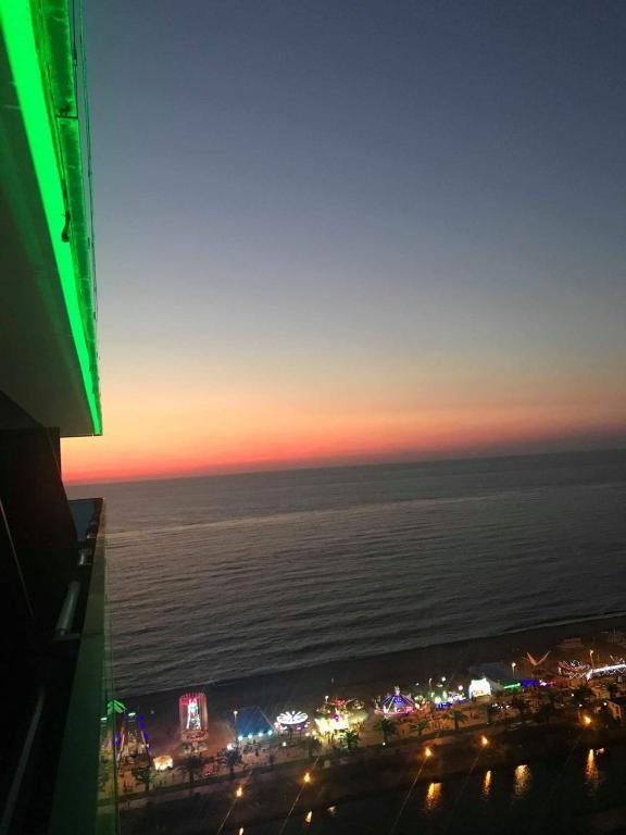 Батуми: Batumi Orbi City Tower