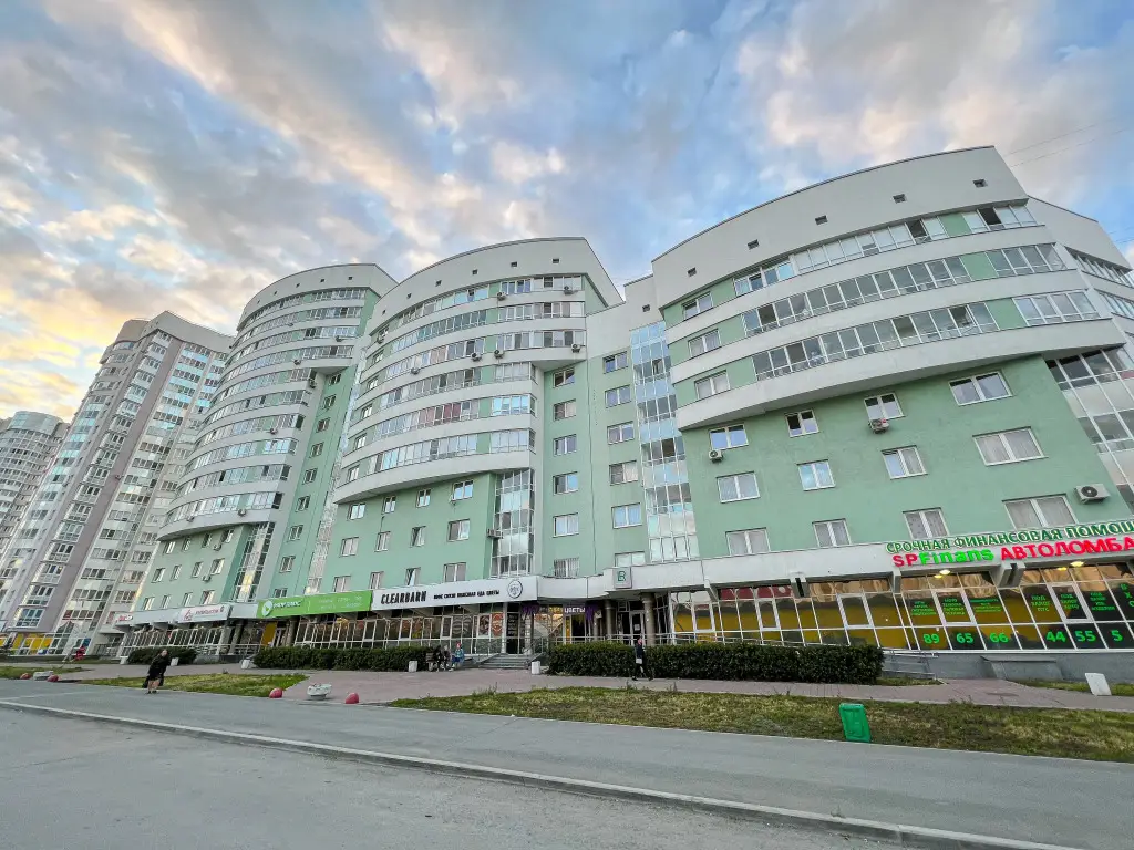 Pashk Inn Apartments Na Ulitse Yuliusa Fuchika Hotel — фото 1