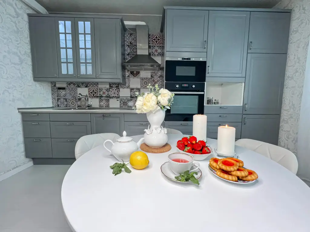 Екатеринбург: Pashk Inn Apartments Na Ulitse Yuliusa Fuchika Hotel