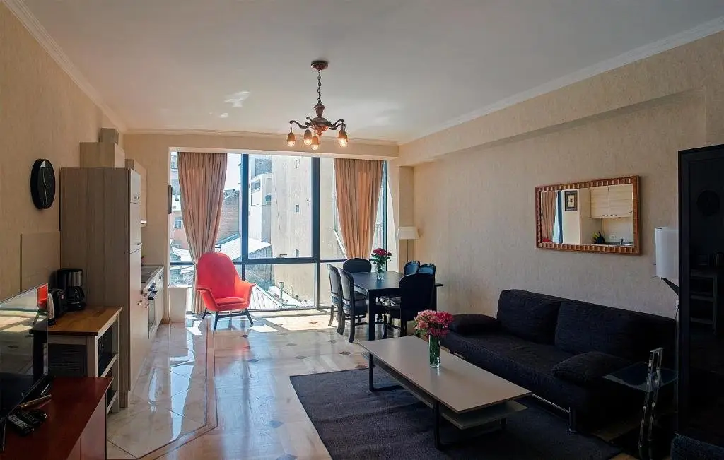 Тбилиси: TiflisLux Apartment - Old City Philarmonic