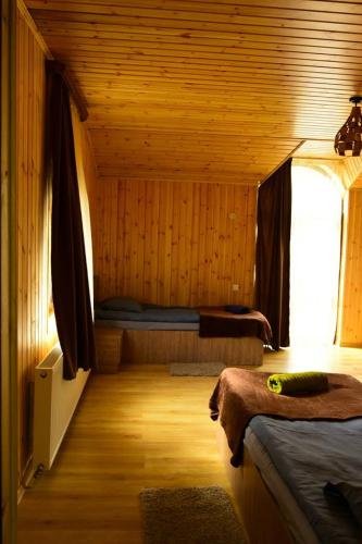 Степанцминда: Wooden Guesthouse