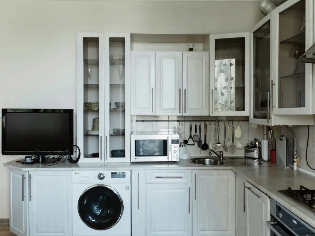 Калининград: Апартаменты Трехкомнатные с камином в самом центре Новый дом