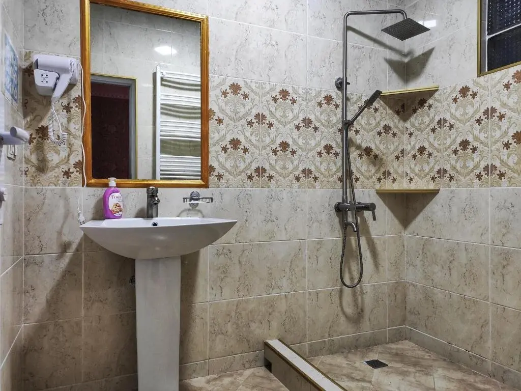 Степанцминда: Sophia's Guest House
