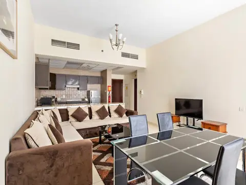 Апартаменты Spacious 1 Bedroom Apartment La Fontana — фото 1