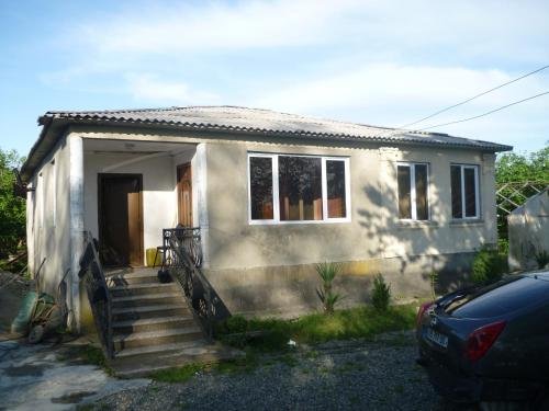 Дарчели: Bukona House