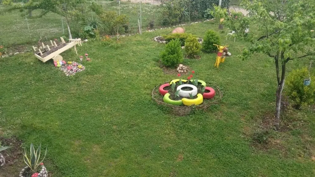 Мартвили: Guest House Nargo's garden