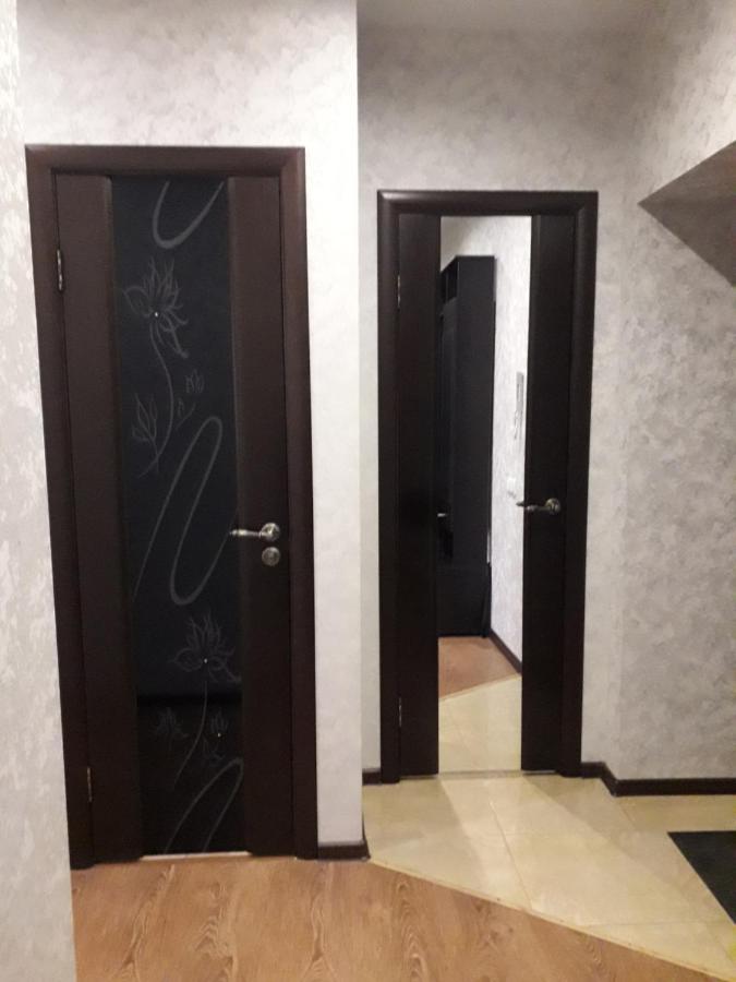 Волгоград: Apartment on 5 Novoremeslennaya