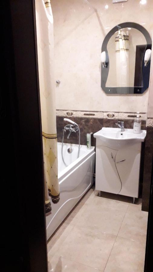 Волгоград: Apartment on 5 Novoremeslennaya