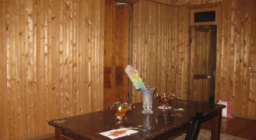 Зугдиди: Welcome house